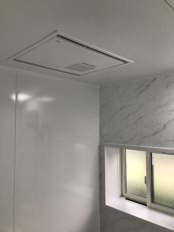 浴室暖房換気扇
